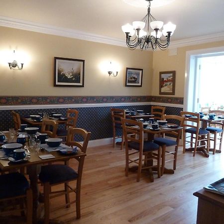 Westwinds Guestlodge Голуэй Экстерьер фото