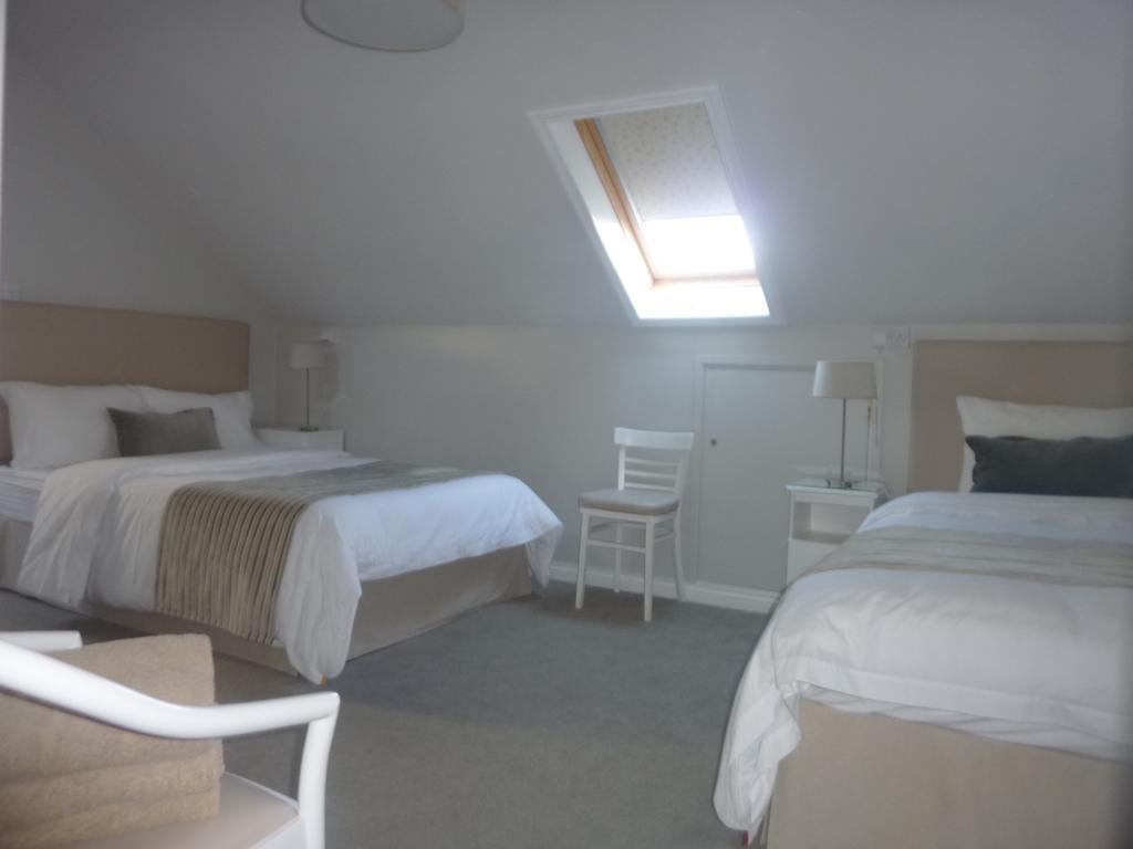 Westwinds Guestlodge Голуэй Экстерьер фото