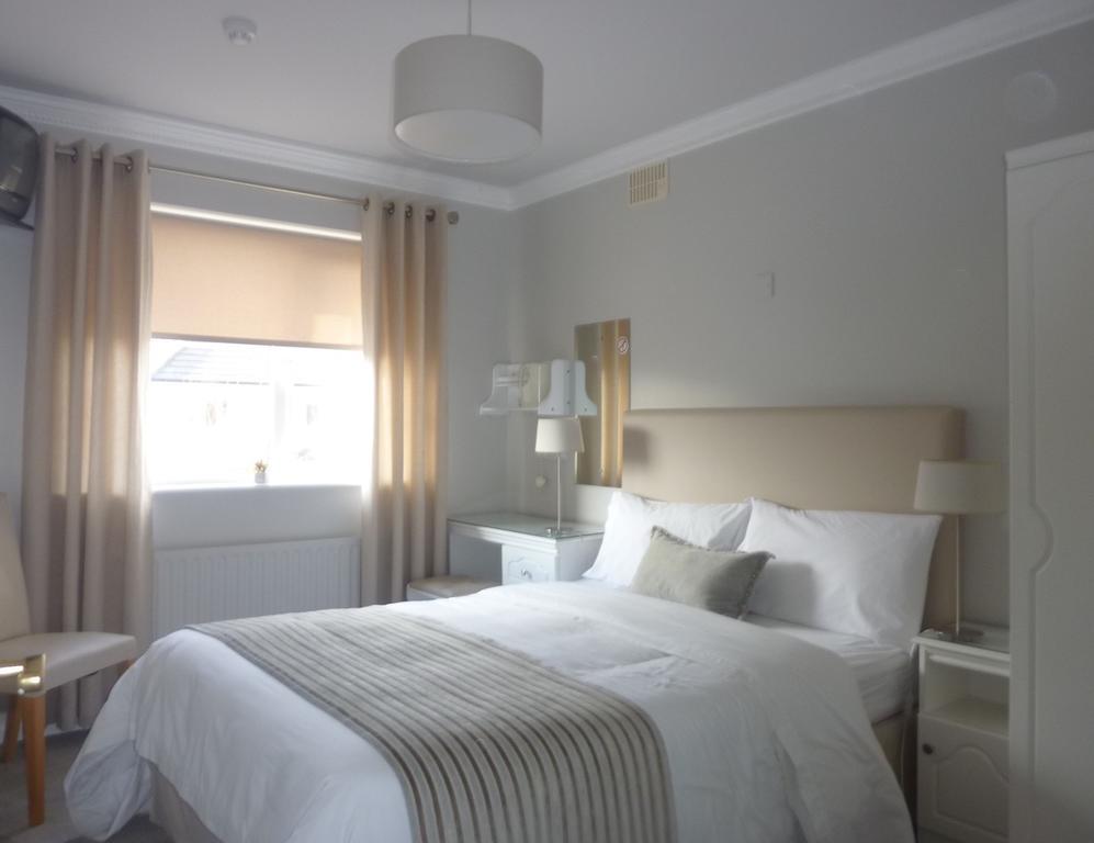 Westwinds Guestlodge Голуэй Экстерьер фото